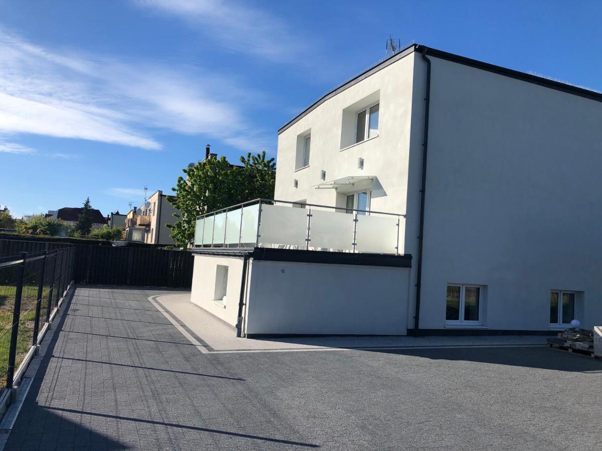 Apartamenty U Ewy ウストカ エクステリア 写真